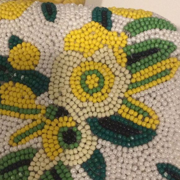 Sam Edelmam Annabelle beaded Hard case - Picture 11 of 11